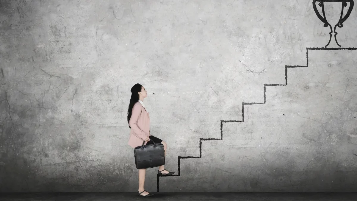 Intrinsische Motivation im Vertrieb: Die Psychologie hinter echter Verkaufsstärke